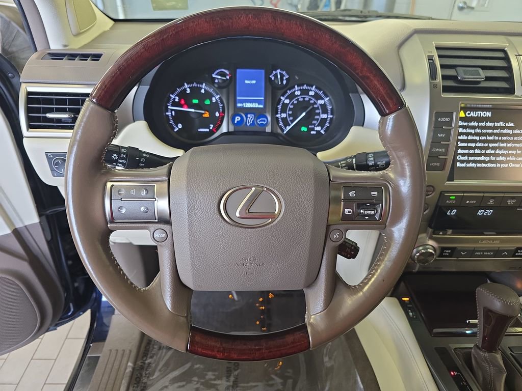 Used 2017 Lexus GX 460 Premium image 19