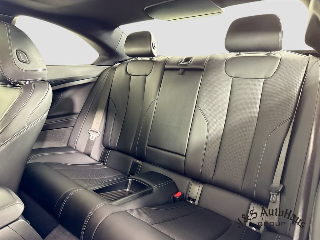Used 2024 BMW 230i Coupe w/ Premium Package RWD image 27