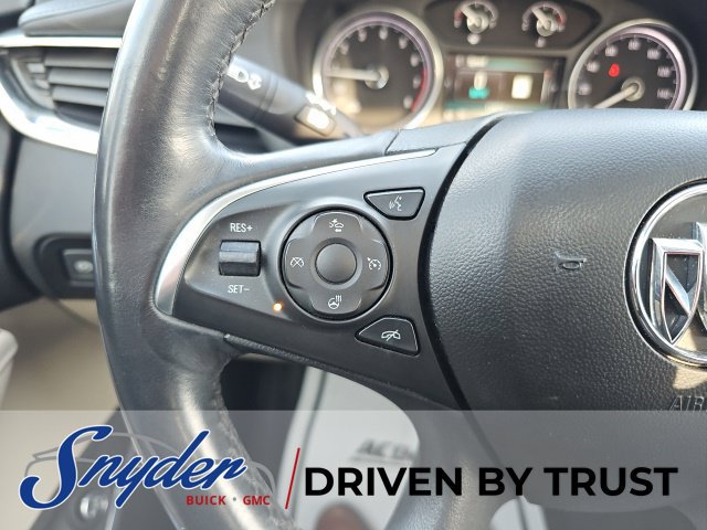 Used 2018 Buick Enclave Premium w/ Experience Buick Package FWD image 18