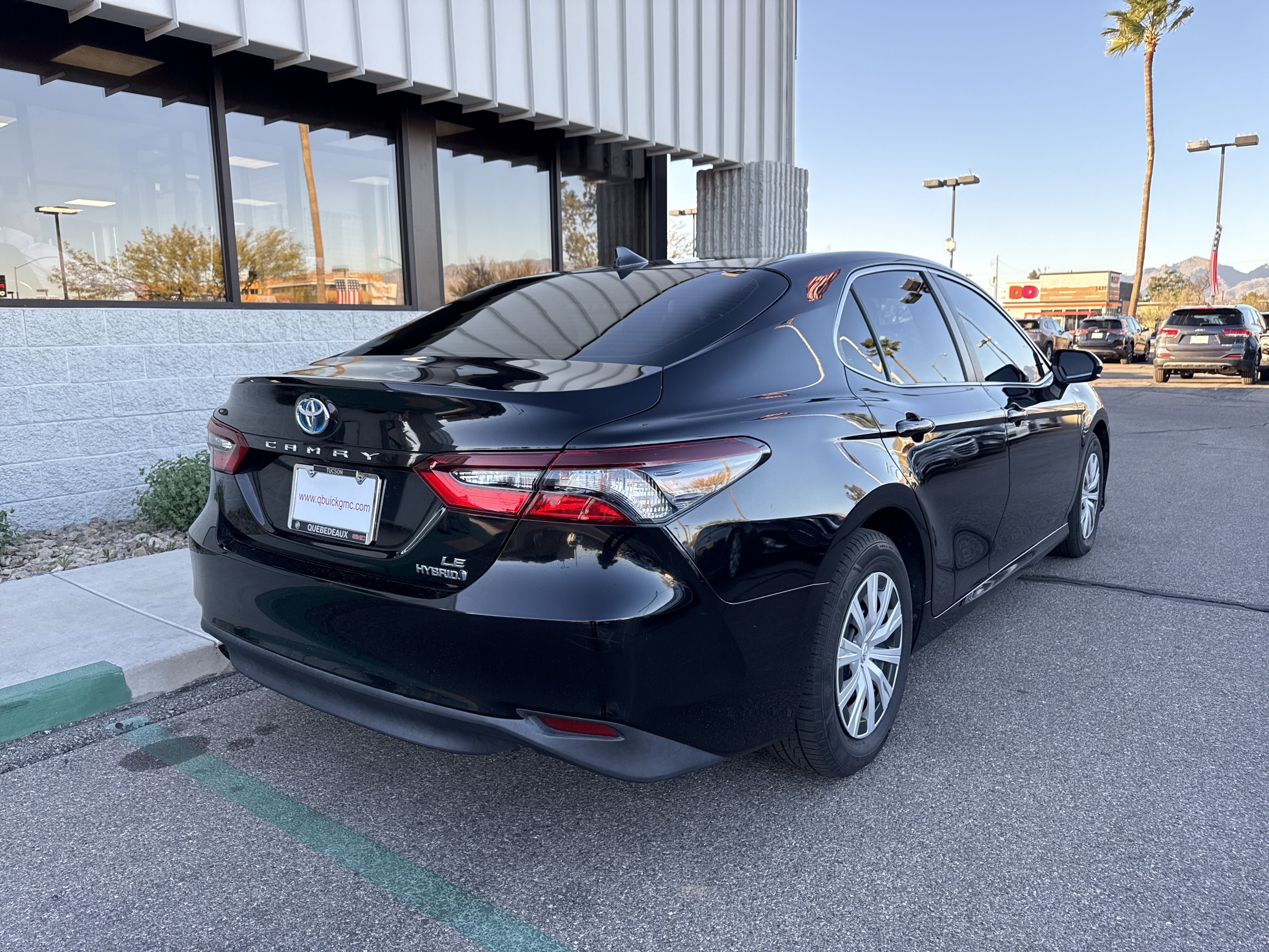 Used 2022 Toyota Camry LE image 28