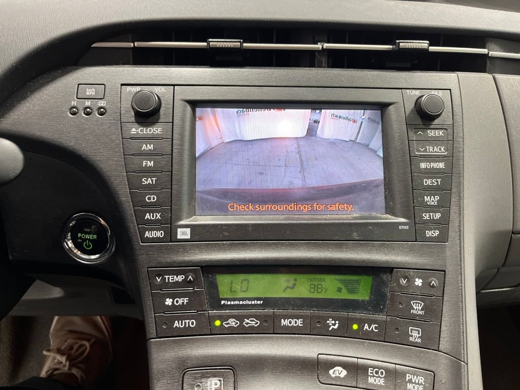 Used 2010 Toyota Prius Four w/ Solar Roof Pkg FWD image 18