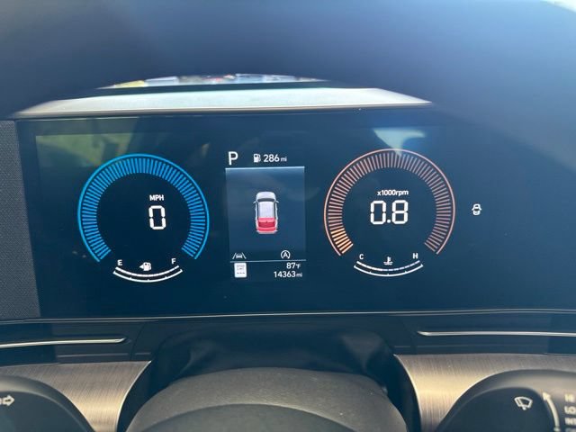 Used 2025 Hyundai Kona SE FWD image 19