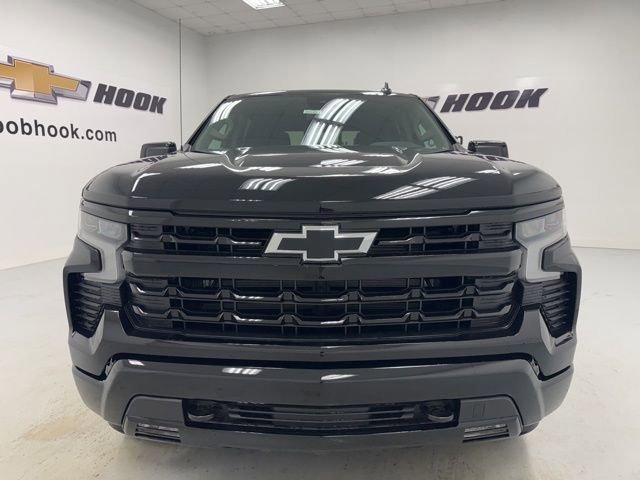 New 2026 Chevrolet Silverado 1500 RST w/ Dark Appearance Package AWD/4WD image 2