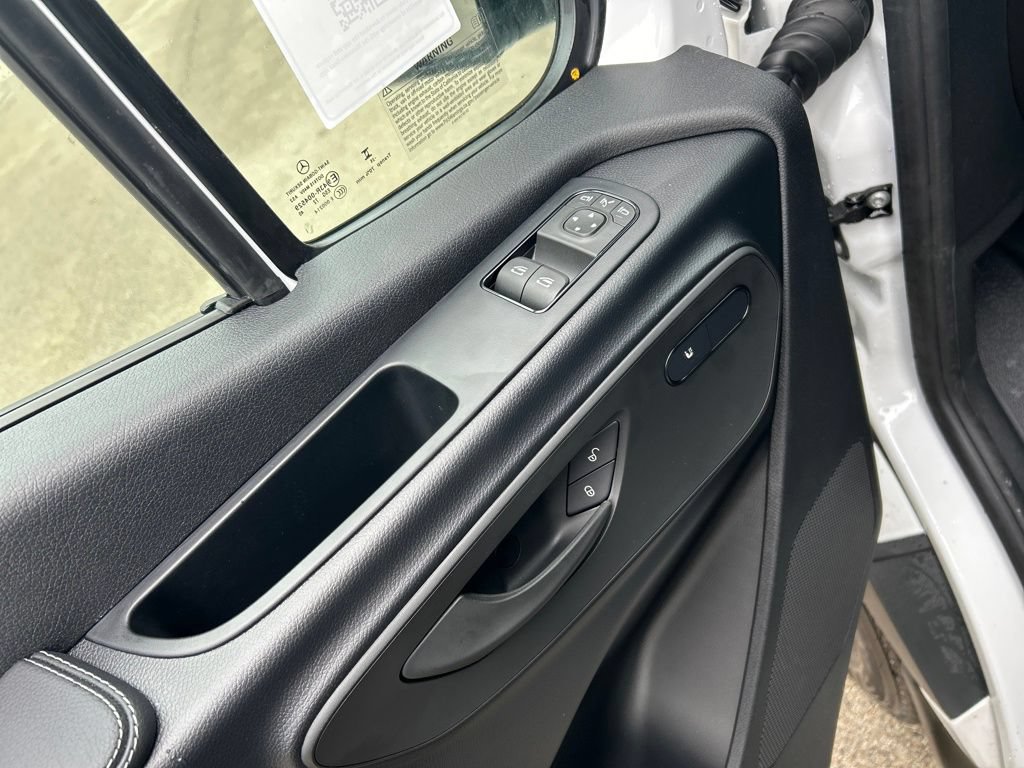 New 2026 Mercedes-Benz Sprinter 2500 image 11