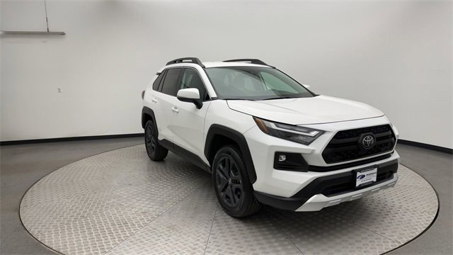 Used 2024 Toyota RAV4 Adventure image 8
