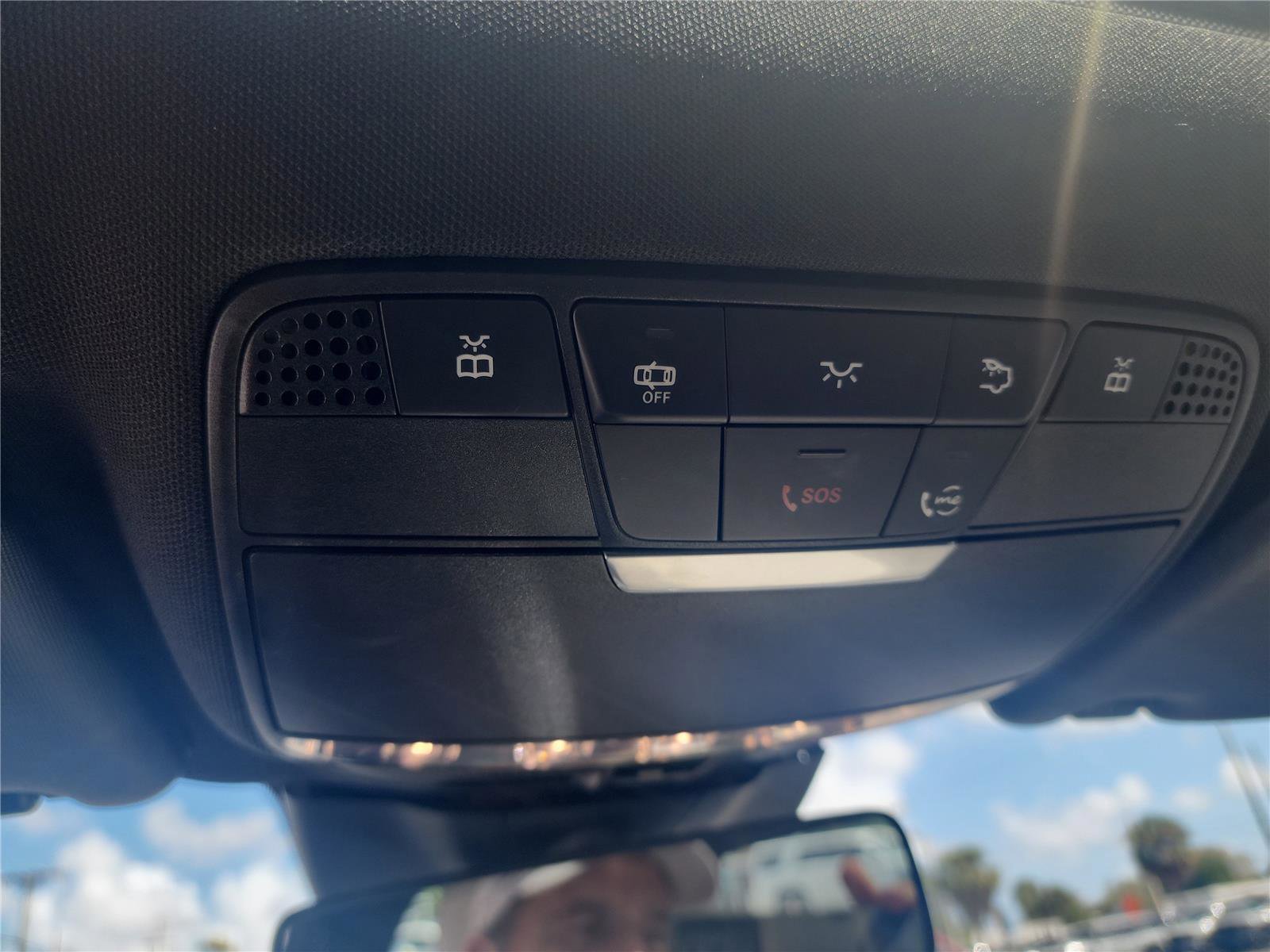 Used 2019 Mercedes-Benz E 300 image 34