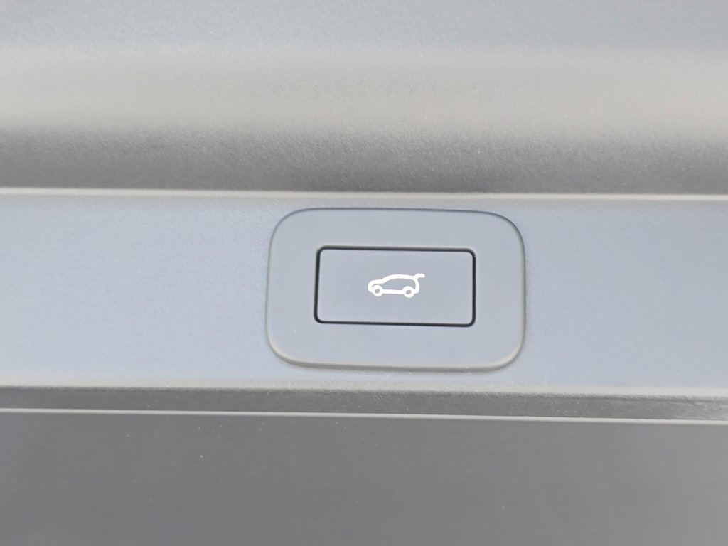 New 2026 Land Rover Range Rover SE AWD/4WD image 13