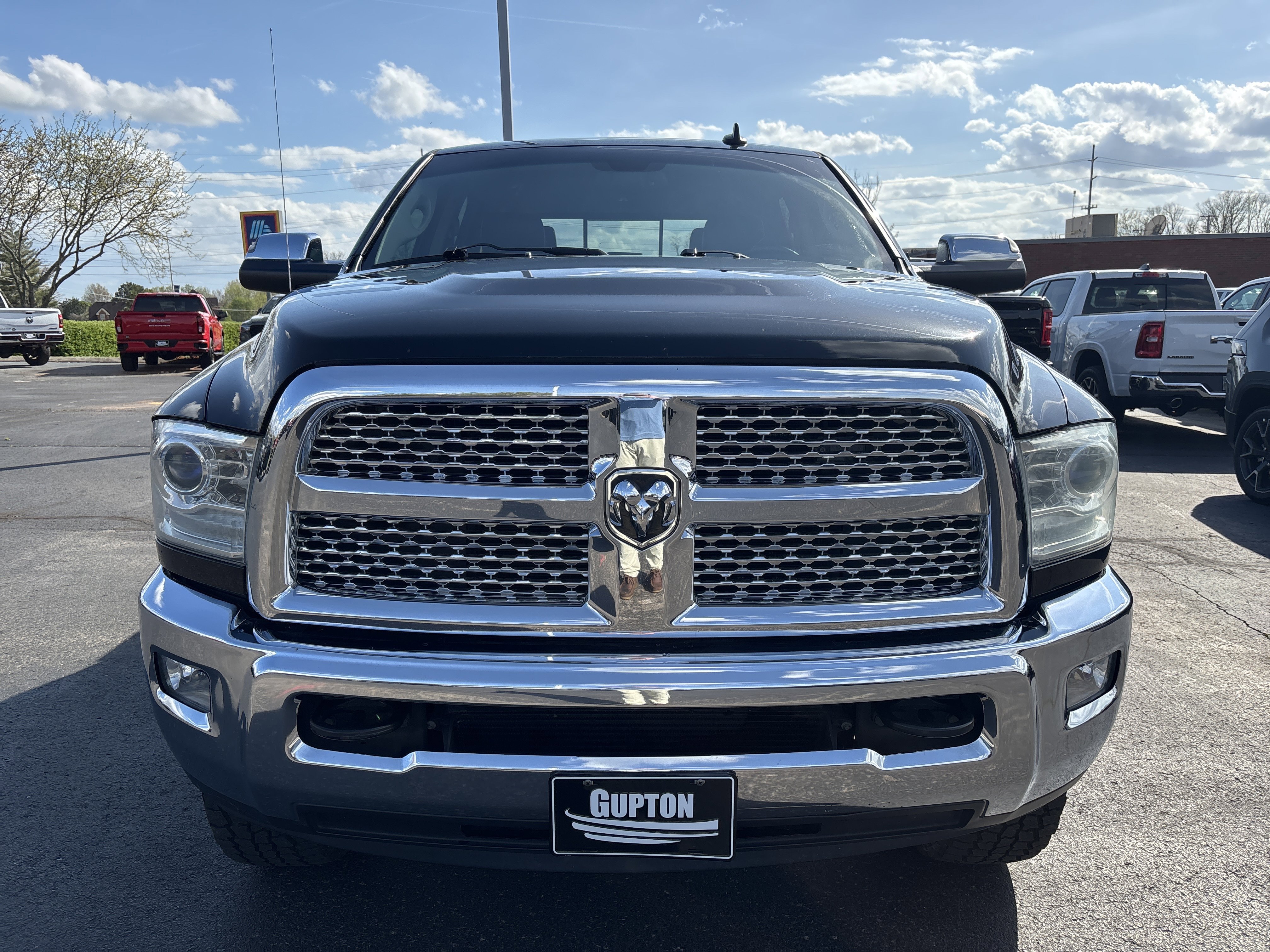 Used 2015 RAM 2500 Laramie image 2