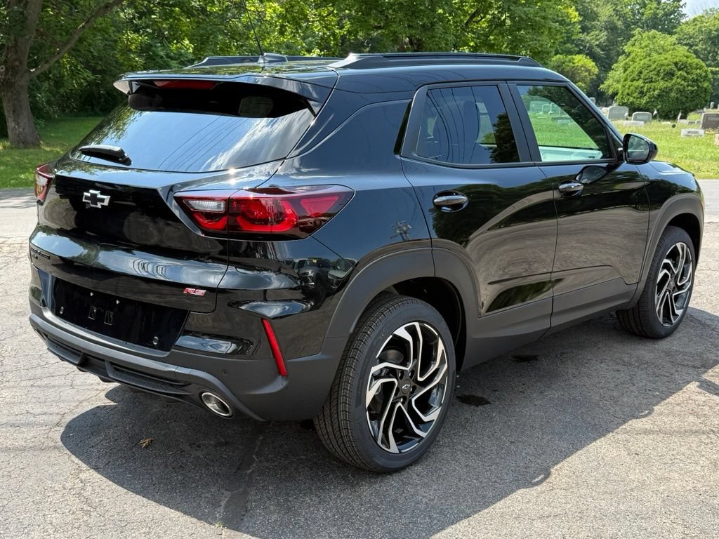New 2026 Chevrolet TrailBlazer RS w/ Convenience Package AWD/4WD image 5