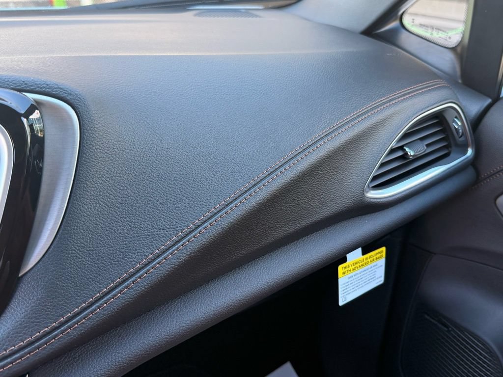 New 2026 Chrysler Pacifica Pinnacle FWD image 23