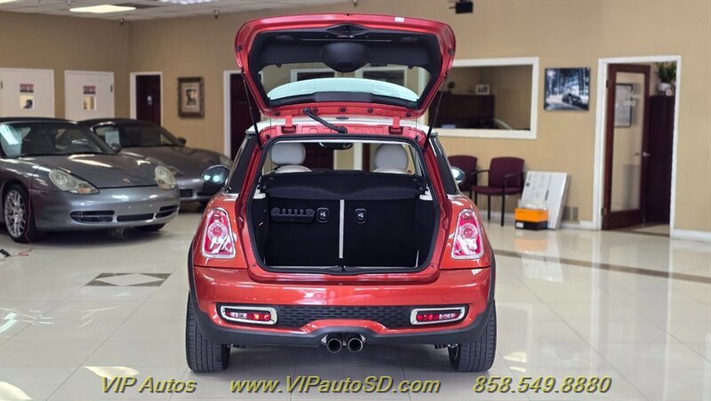 Used 2011 MINI Cooper S FWD image 9