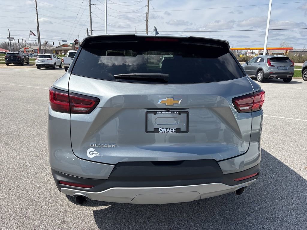 Used 2025 Chevrolet Blazer LT image 6