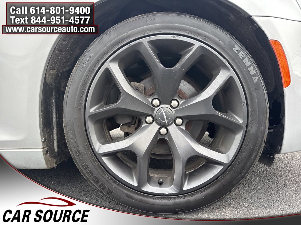 Used 2021 Chrysler 300 S image 44