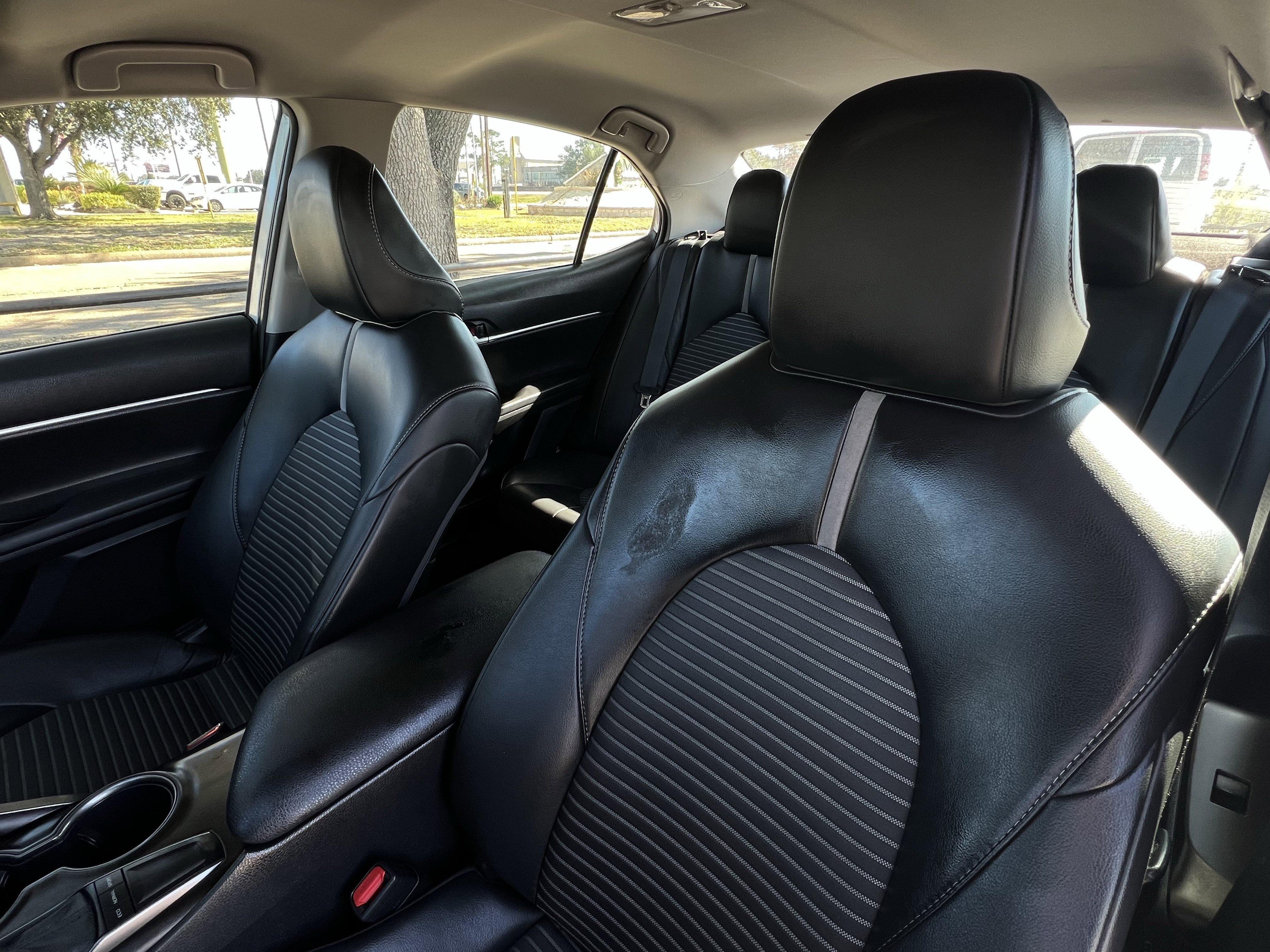 Used 2024 Toyota Camry SE image 21