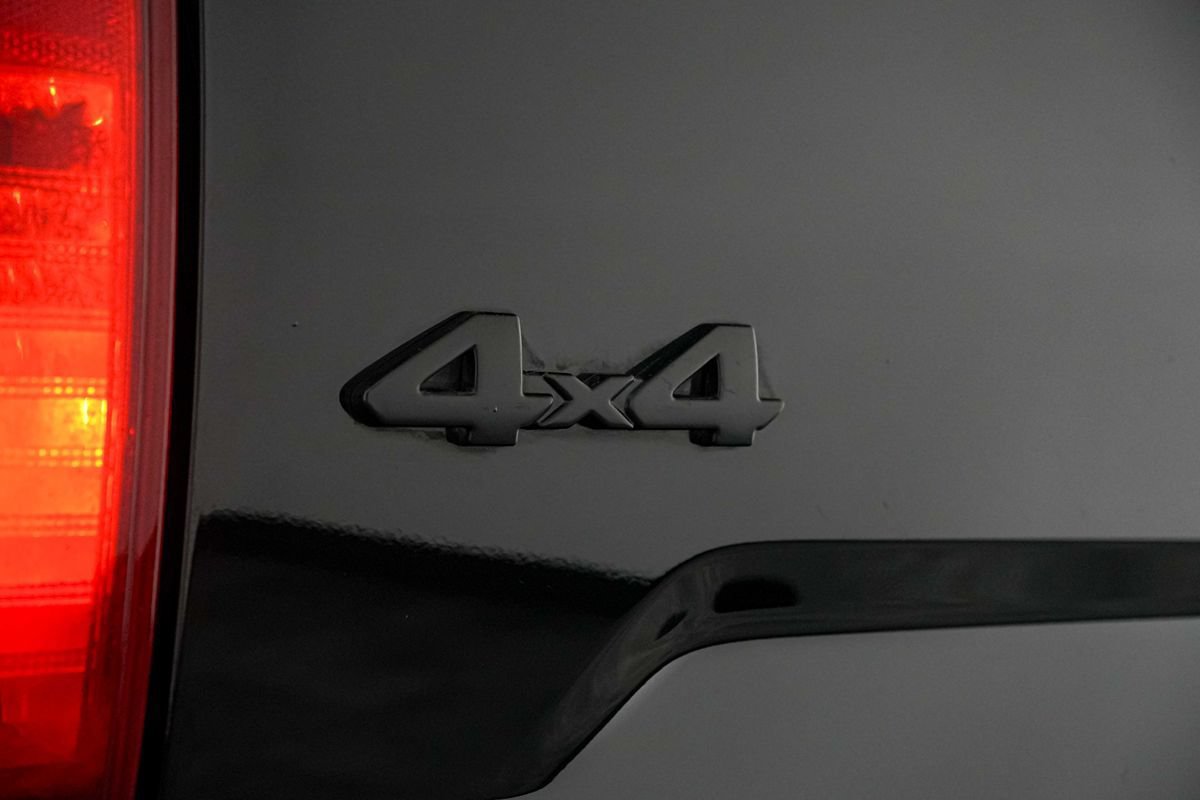 Used 2019 Toyota Tundra SR5 AWD/4WD image 14