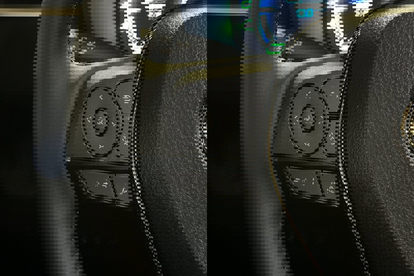 New 2025 Toyota RAV4 XSE image 27