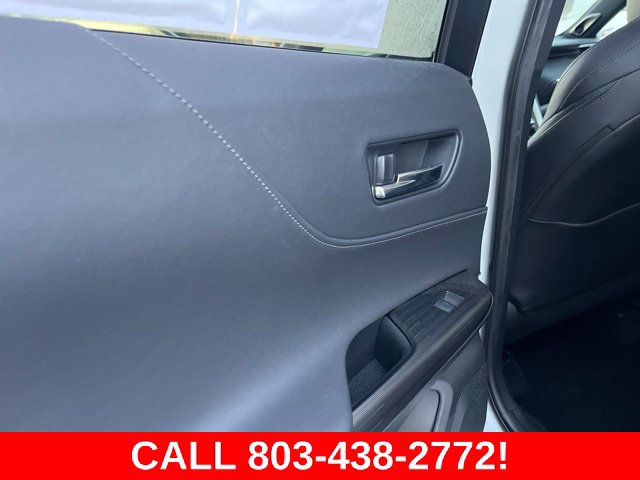 Used 2024 Toyota Venza Limited AWD/4WD image 11