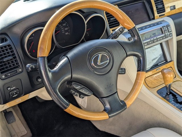 Used 2003 Lexus SC 430 Convertible image 9