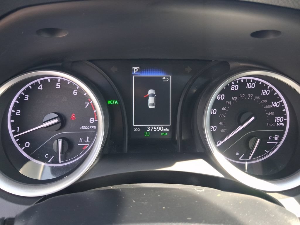 Used 2023 Toyota Camry LE w/ Convenience Package FWD image 15
