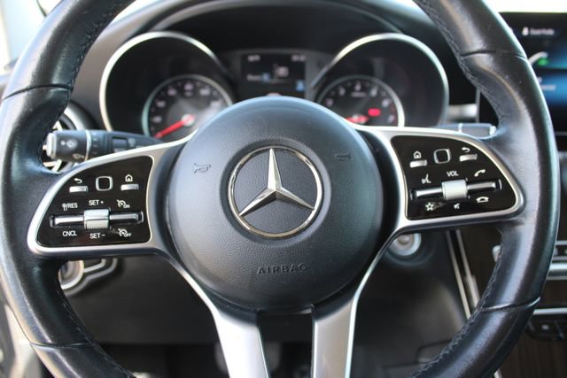 Used 2020 Mercedes-Benz GLC 300 4MATIC image 17