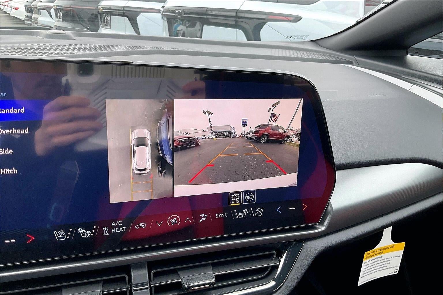 New 2026 Chevrolet Equinox EV RS w/ Convenience Package II AWD/4WD image 19