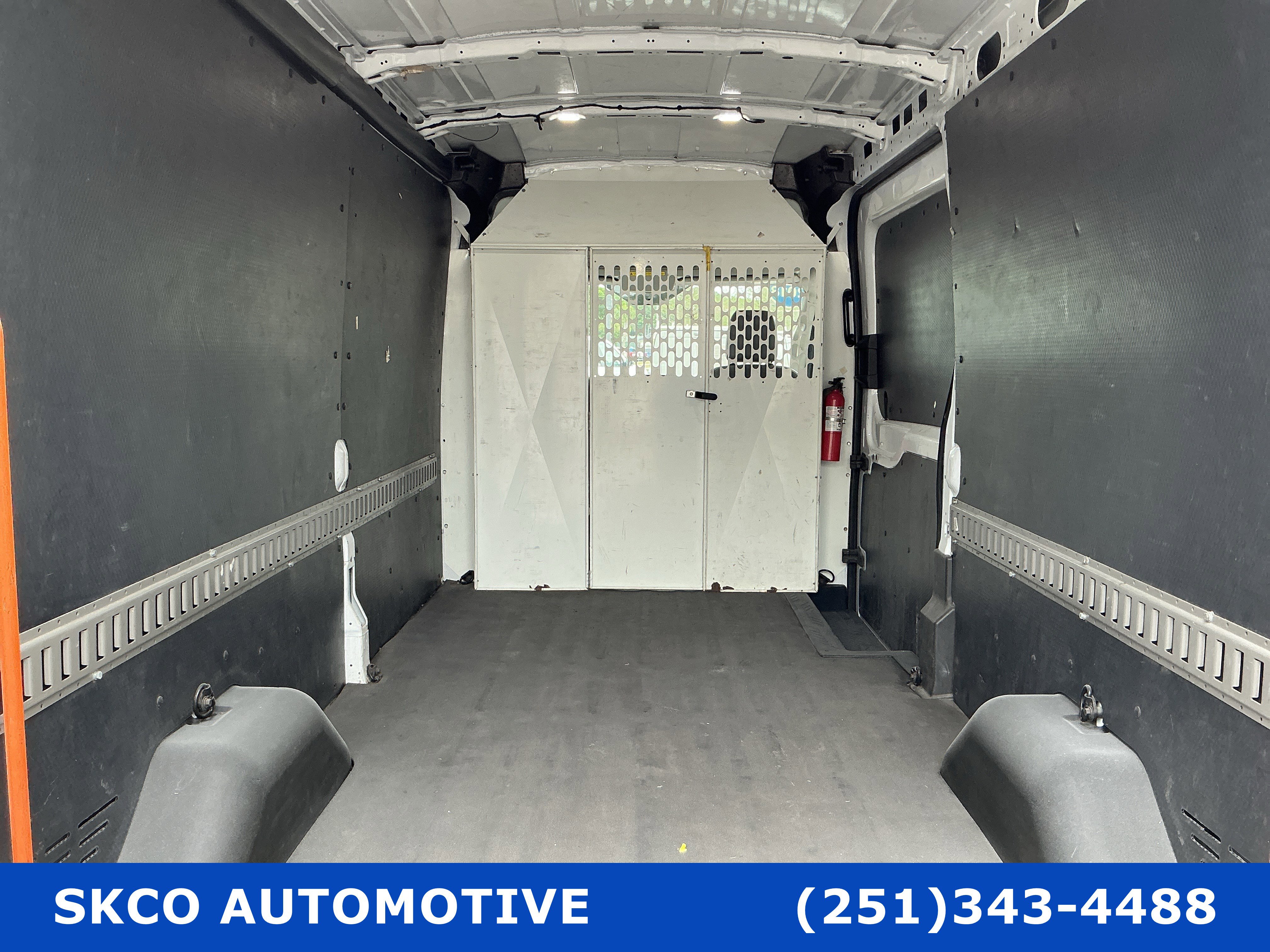 Used 2018 Ford Transit 150 148 Medium Roof image 21