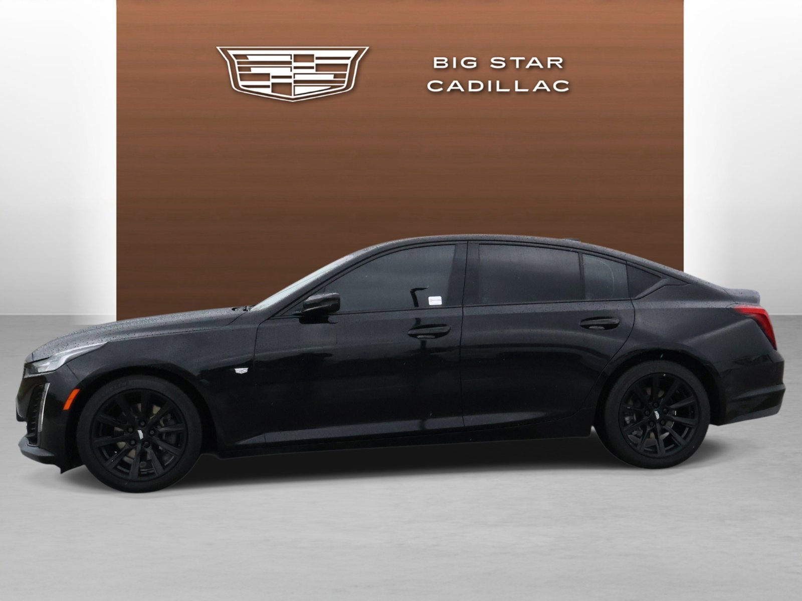 Used 2024 Cadillac CT5 Luxury w/ Sun And Sound Package RWD image 2