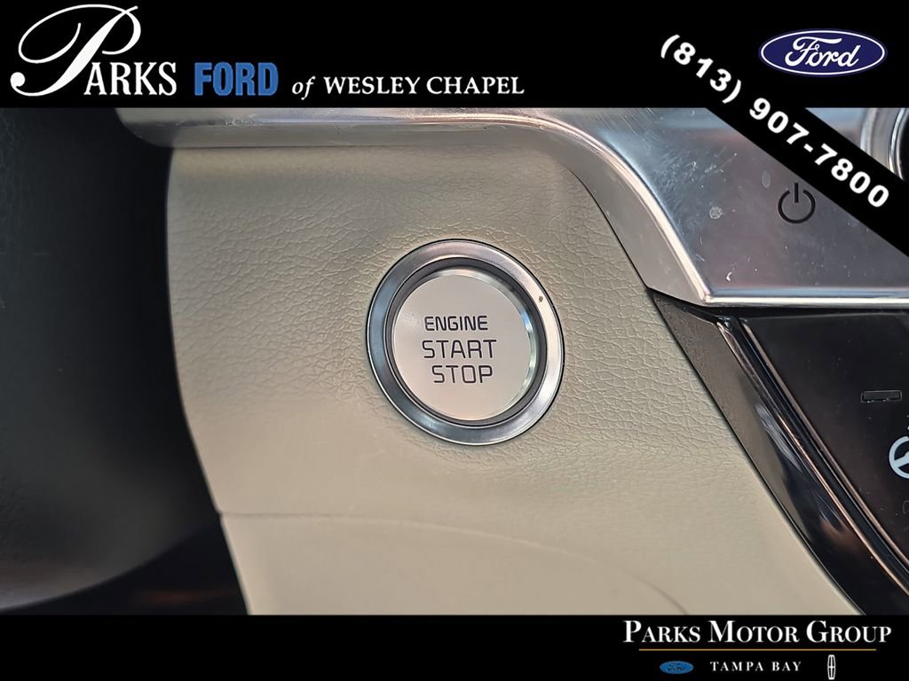 Used 2022 Kia Telluride EX w/ EX Premium Package AWD/4WD image 27
