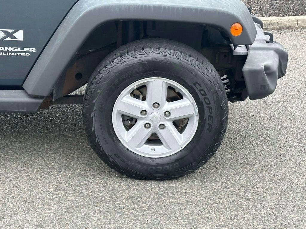 Used 2008 Jeep Wrangler Unlimited X AWD/4WD image 7