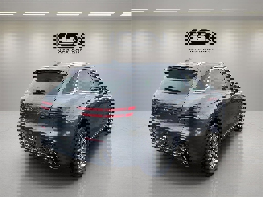 Used 2024 Genesis GV70 2.5T w/ Advanced Package image 9