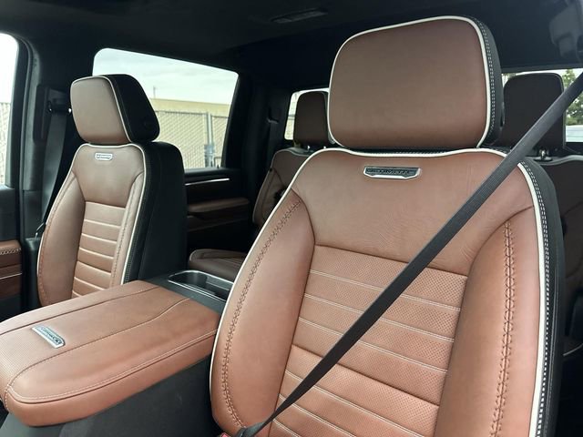 New 2026 GMC Sierra 2500 Denali Ultimate w/ Max Trailering Package image 23