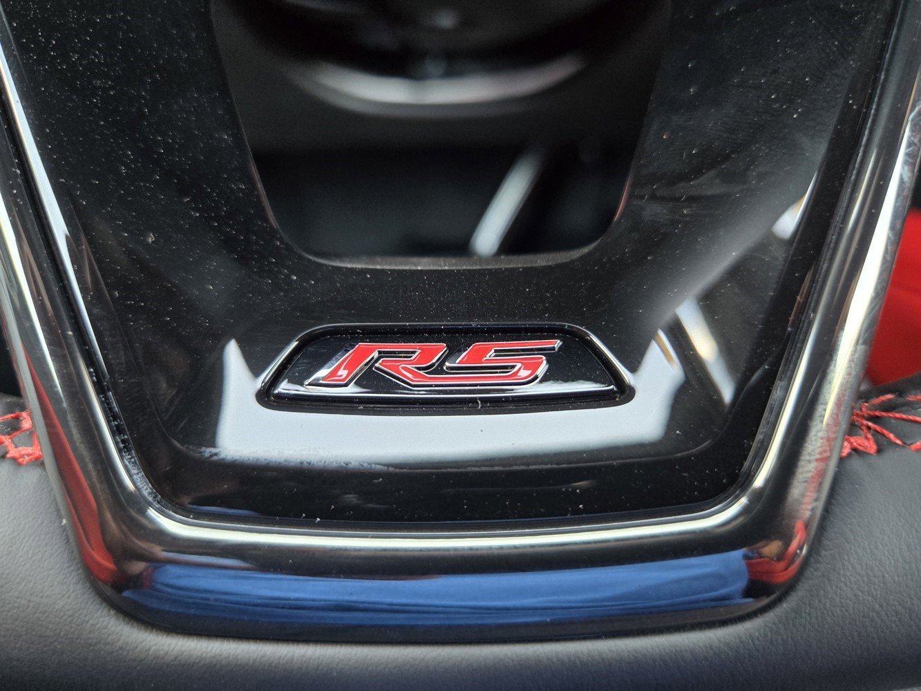 New 2025 Chevrolet Blazer EV RS AWD/4WD image 14