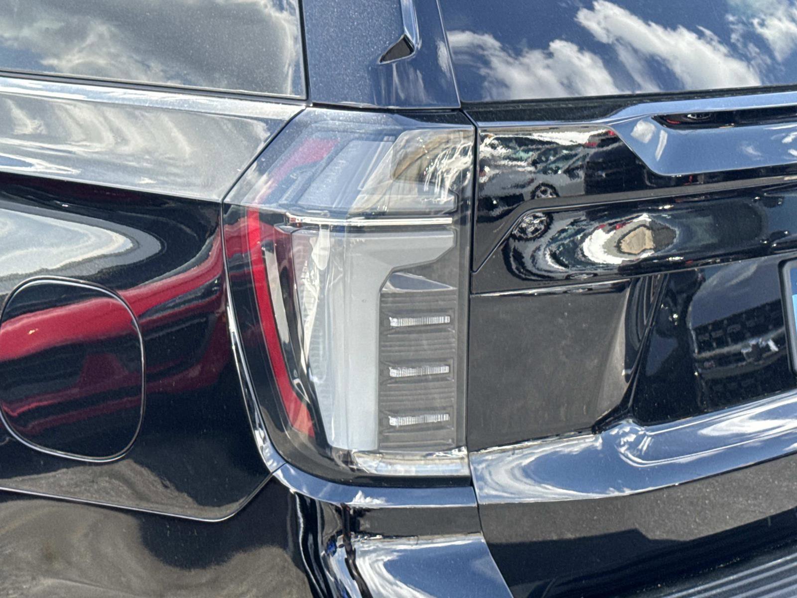 Certified 2025 Chevrolet Tahoe RST w/ RST Capability Package image 30