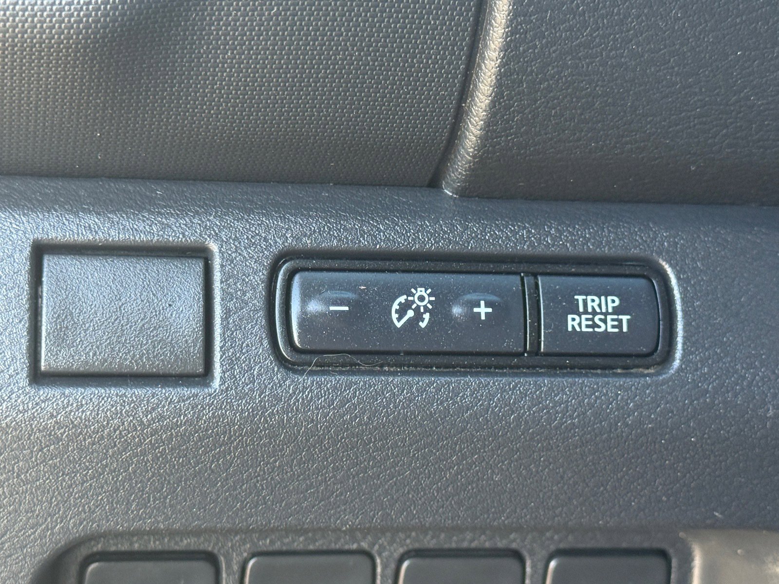 Used 2022 Nissan Frontier S image 26