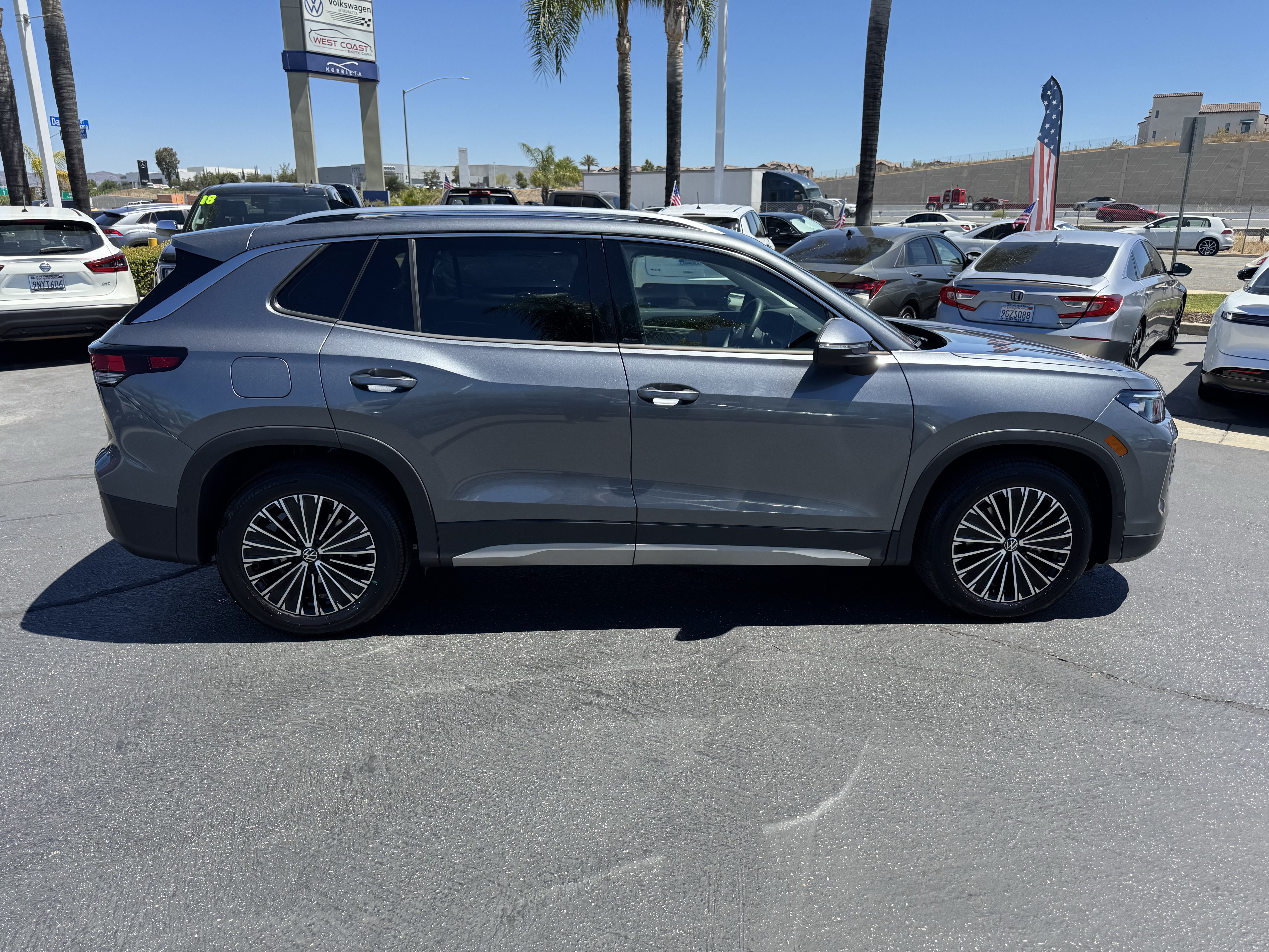 Used 2026 Volkswagen Tiguan S FWD image 11