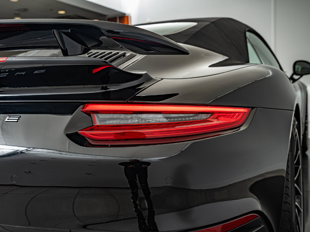 Certified 2017 Porsche 911 Turbo AWD/4WD image 21