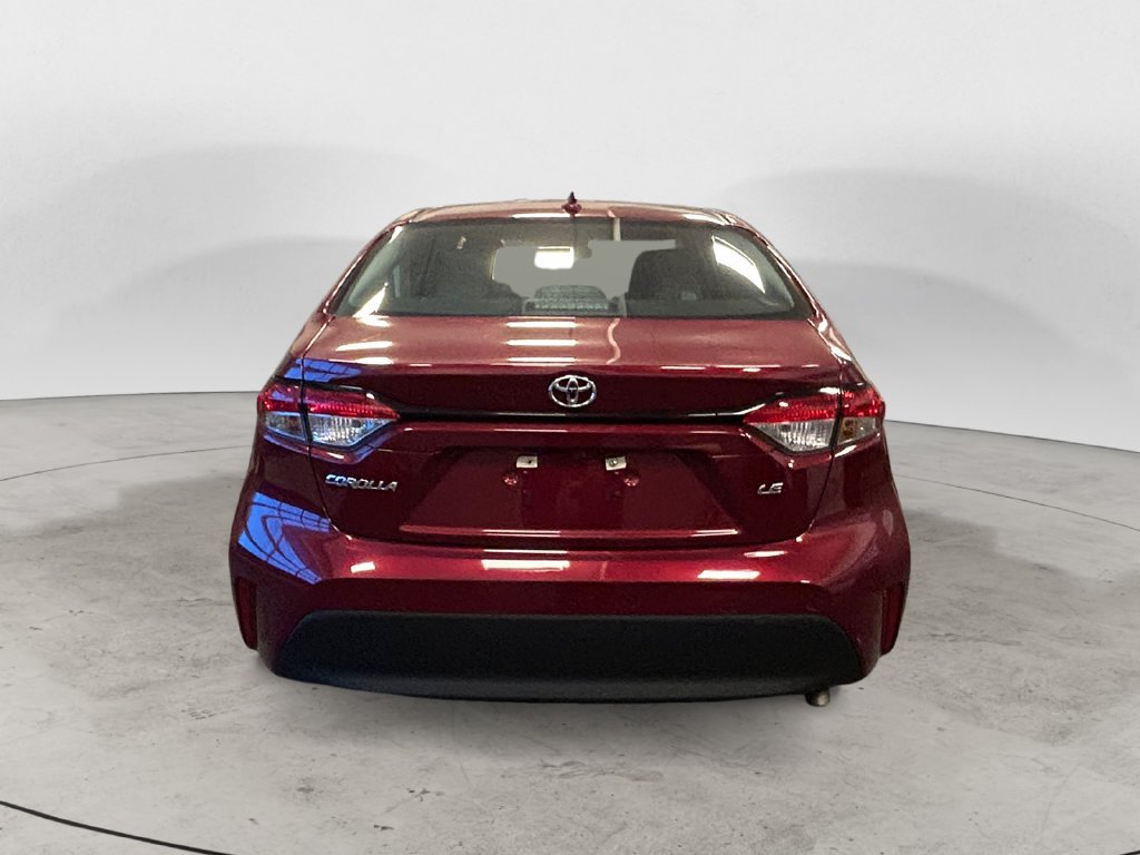 Certified 2025 Toyota Corolla LE FWD image 4