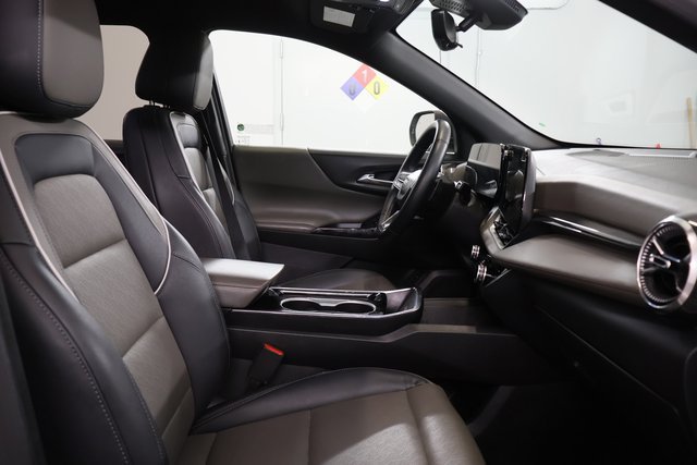 Used 2025 Chevrolet Equinox LT w/ Convenience Package II AWD/4WD image 26