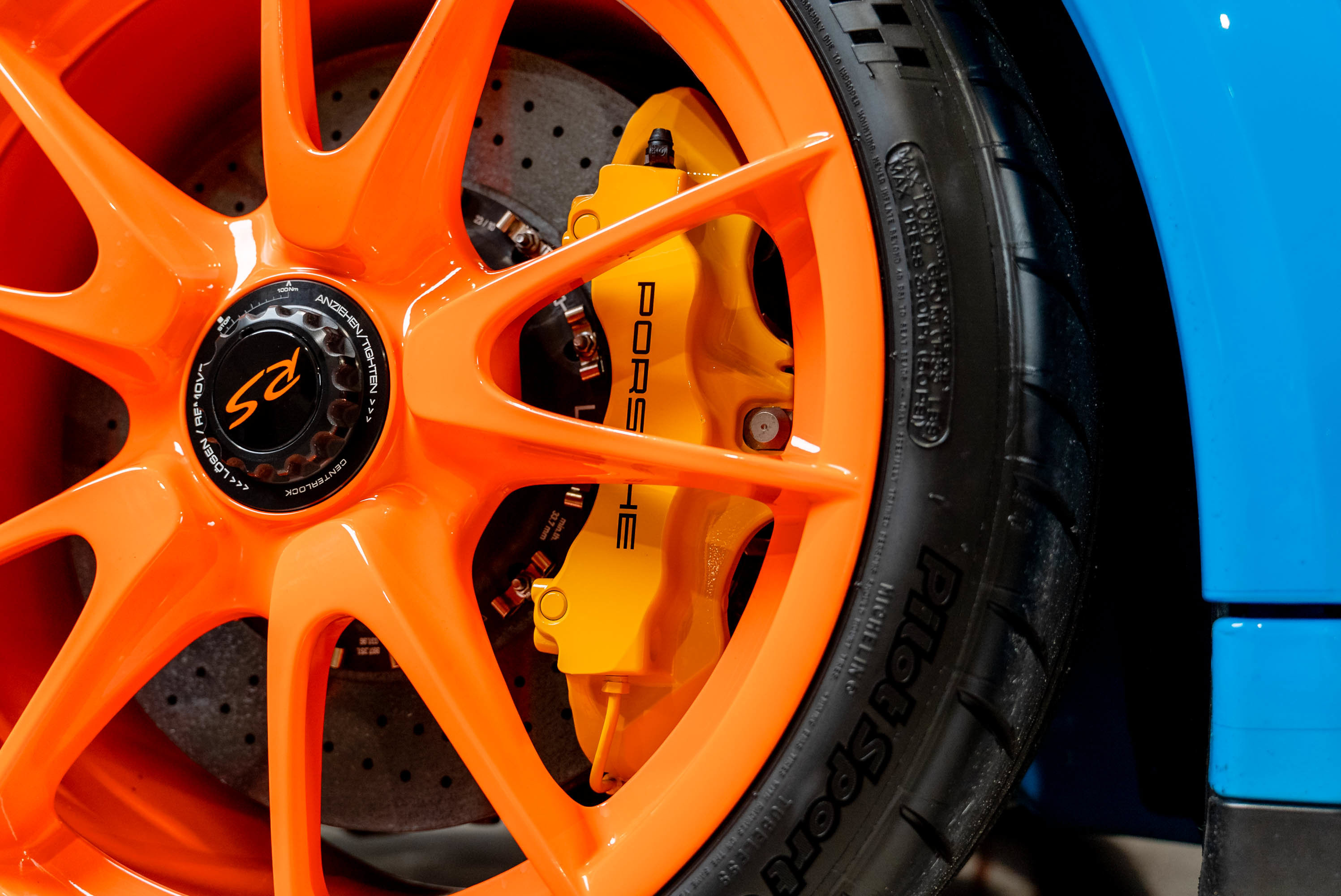 Used 2011 Porsche 911 GT3 RS RWD image 4