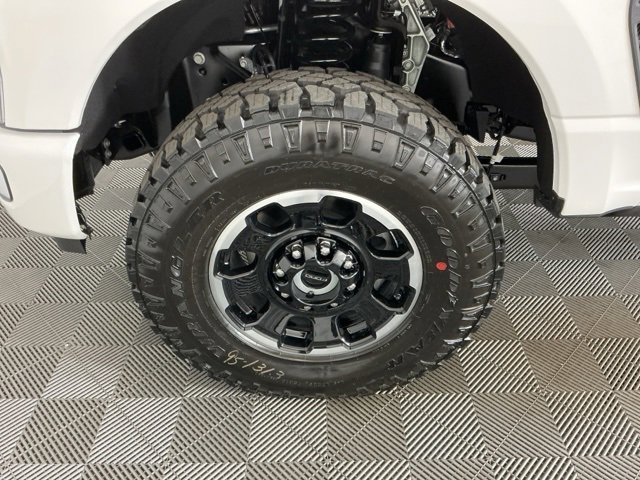 New 2026 Ford F350 Platinum image 34