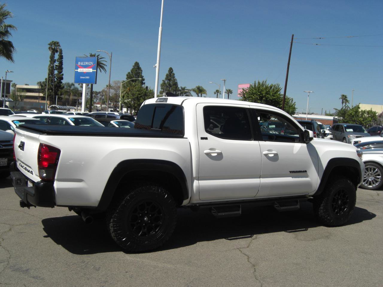 Used 2022 Toyota Tacoma SR5 image 11