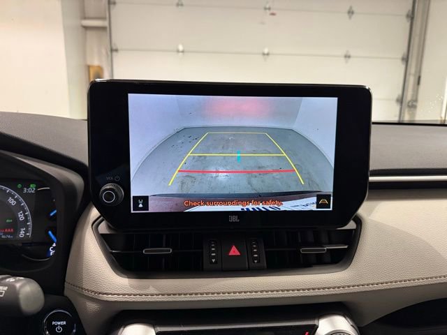 Used 2025 Toyota RAV4 XLE Premium image 20