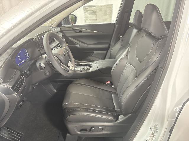 Certified 2026 INFINITI QX60 Luxe w/ Cargo Package AWD/4WD image 3