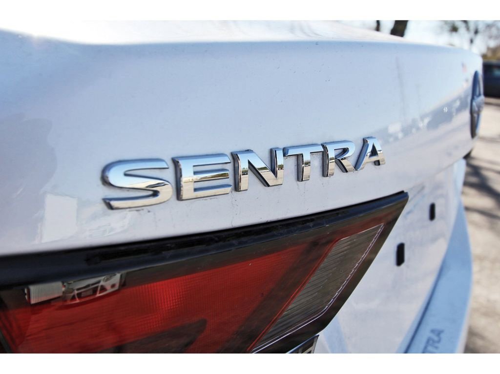 Used 2025 Nissan Sentra SV image 27