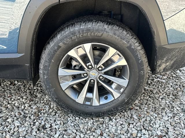 New 2026 Chevrolet Equinox LT w/ LPO, Floor Liner Package image 7