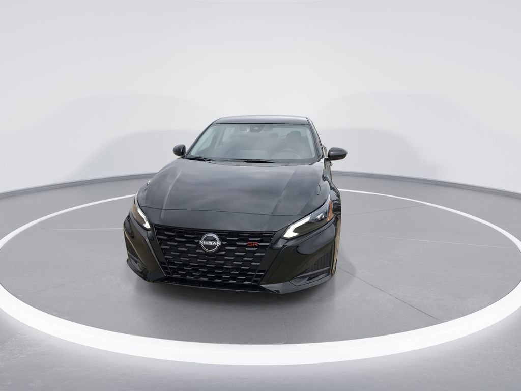 New 2026 Nissan Altima 2.5 SR FWD image 3