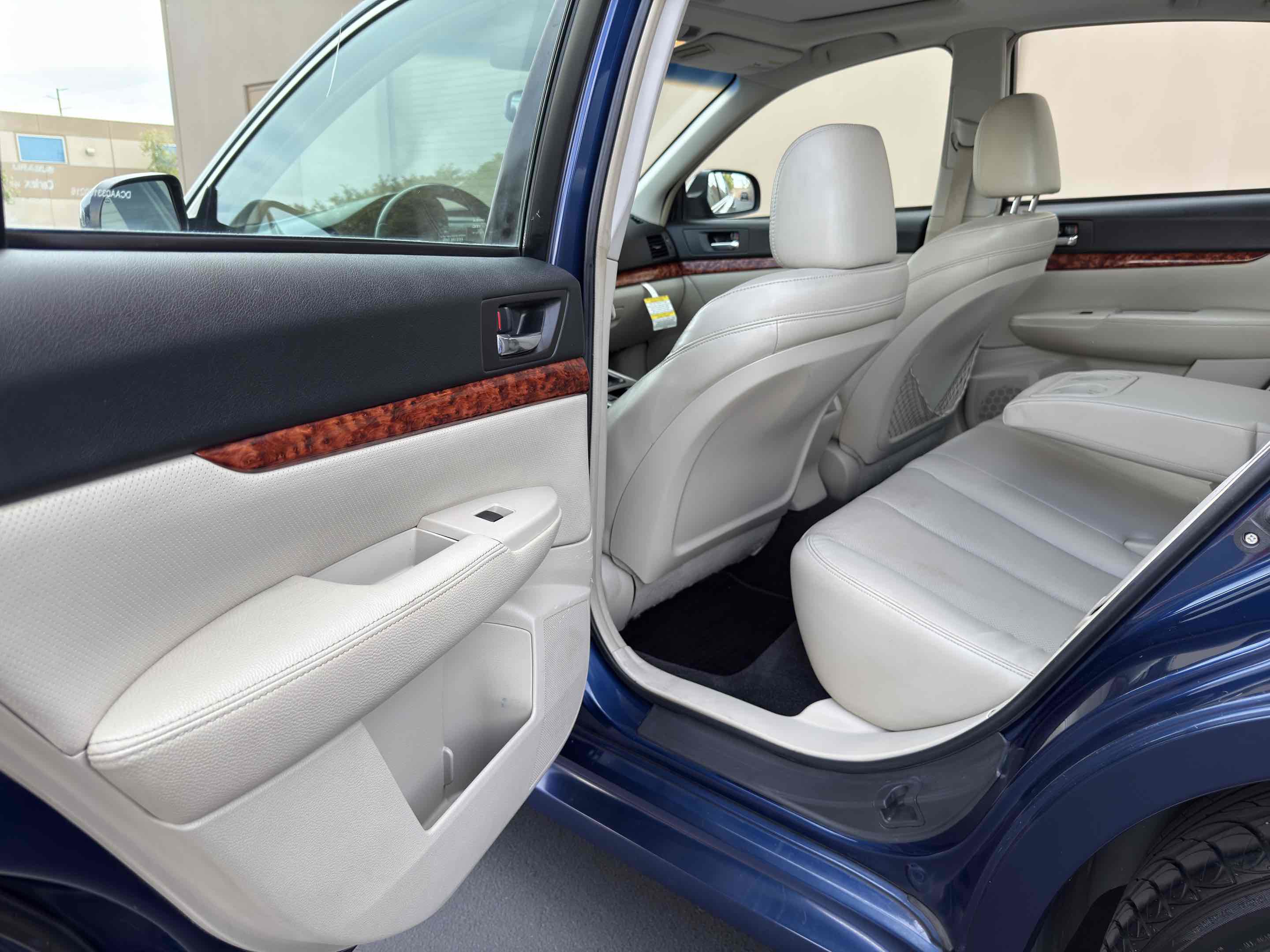 Used 2010 Subaru Legacy 2.5GT Limited w/ Popular Equipment Group 2C image 63