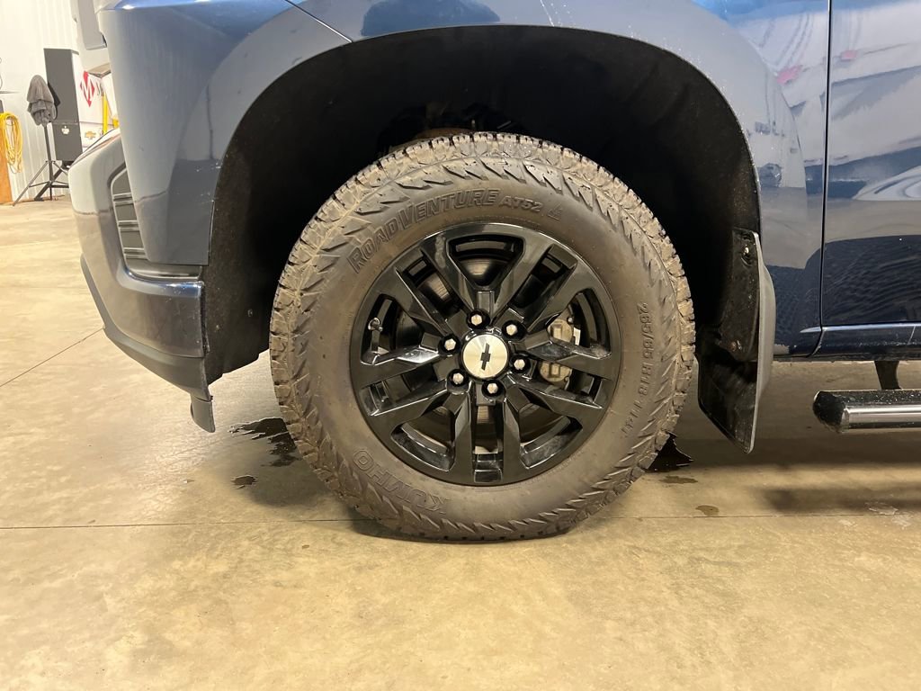 Certified 2022 Chevrolet Silverado 1500 RST AWD/4WD image 10