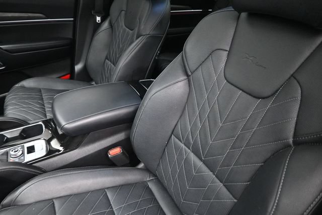 Used 2025 Kia Telluride SX X-Line AWD/4WD image 17