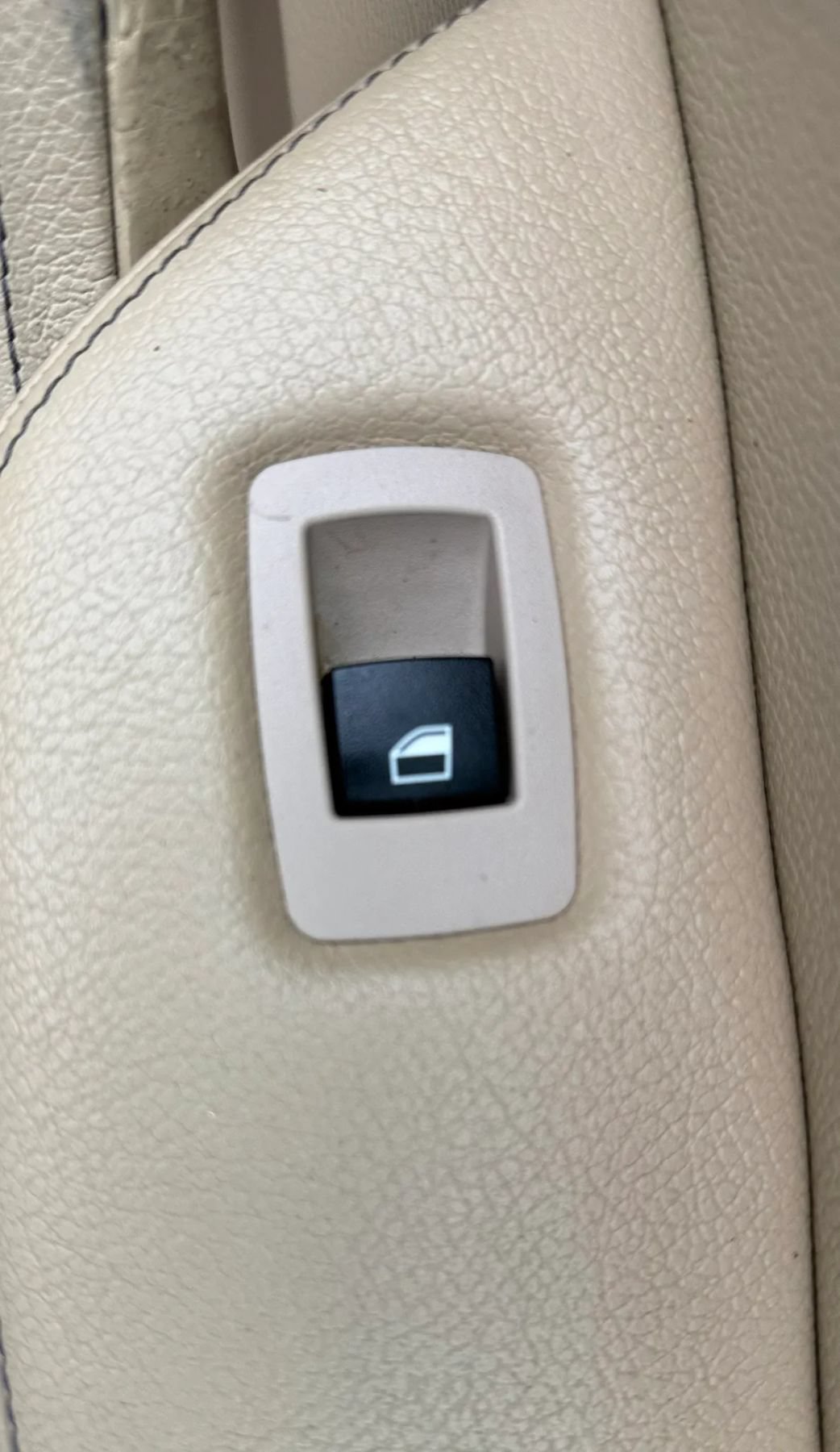 Used 2013 BMW X3 xDrive28i AWD/4WD image 39
